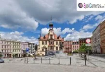Tajemnice i Uroki Kamery Rynku w Nowej Rudzie: Wirtualna Wycieczka po Sercu Miasta